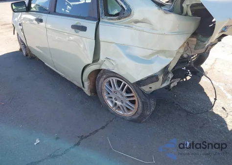 2011 Ford Focus Se z USA, uszkodzony, nr VIN 1FAHP3FN7BW133797